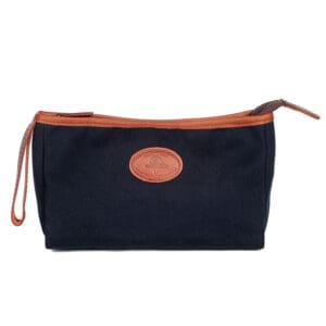 Melvill + Moon Timau Toiletry Bag Black