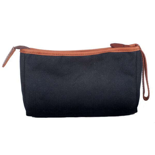 Melvill + Moon Timau Toiletry Bag Black