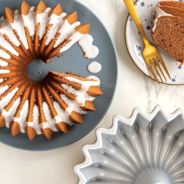 Nordicware Brilliance Bundt Pan - Image 3