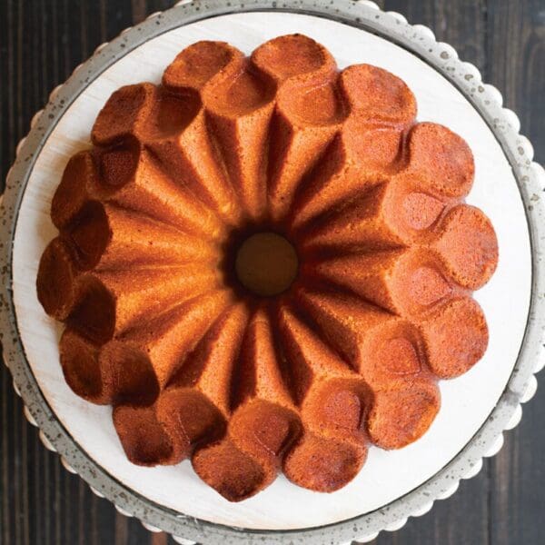 Nordicware Bundt Crown Pan - Image 2