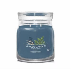 Yankee Candle - Bayside Cedar – Signature Med Jar