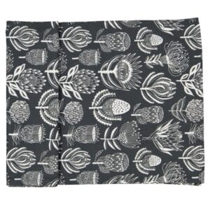 A Love Supreme Table Runner Floral White/Grey